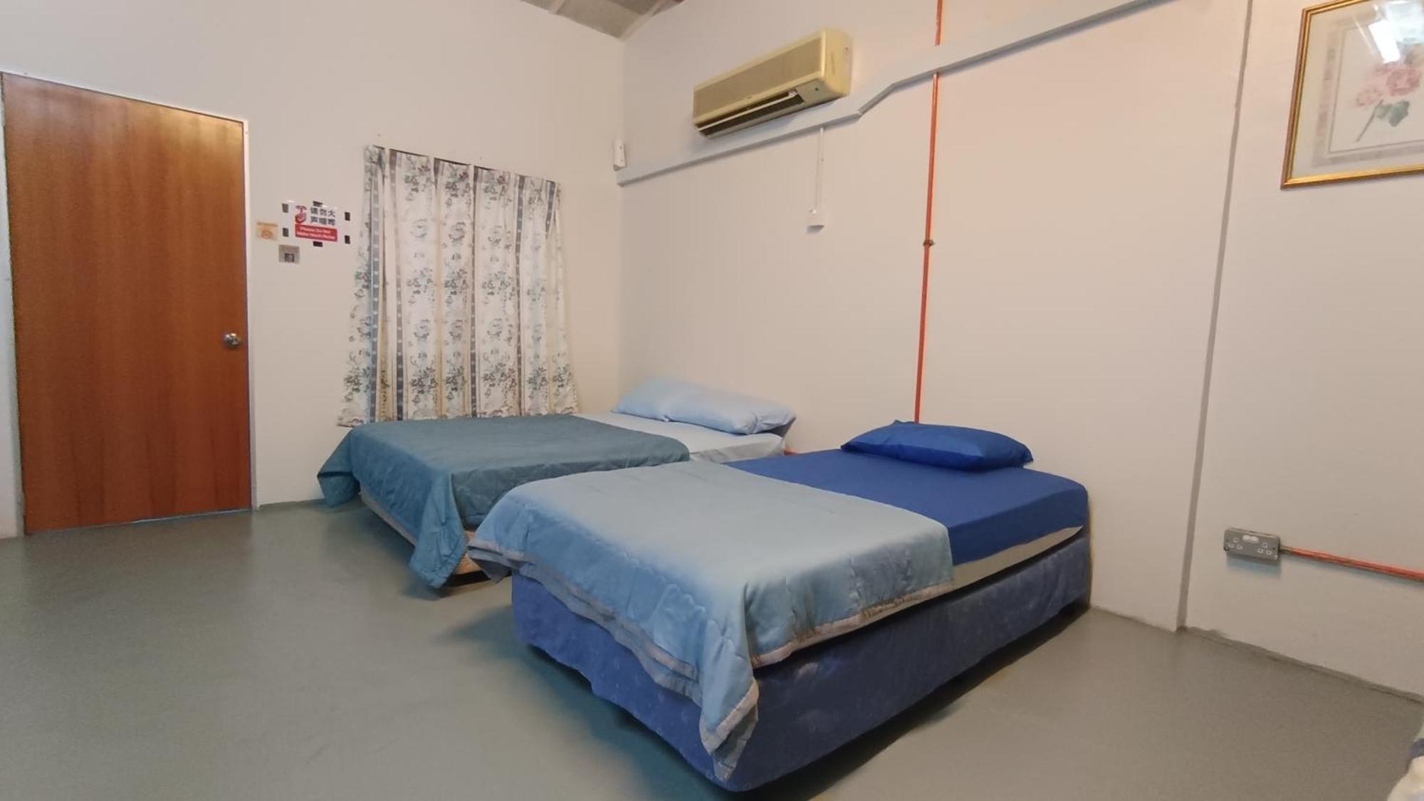 Lim Zhai Dormitory2 * Malacca